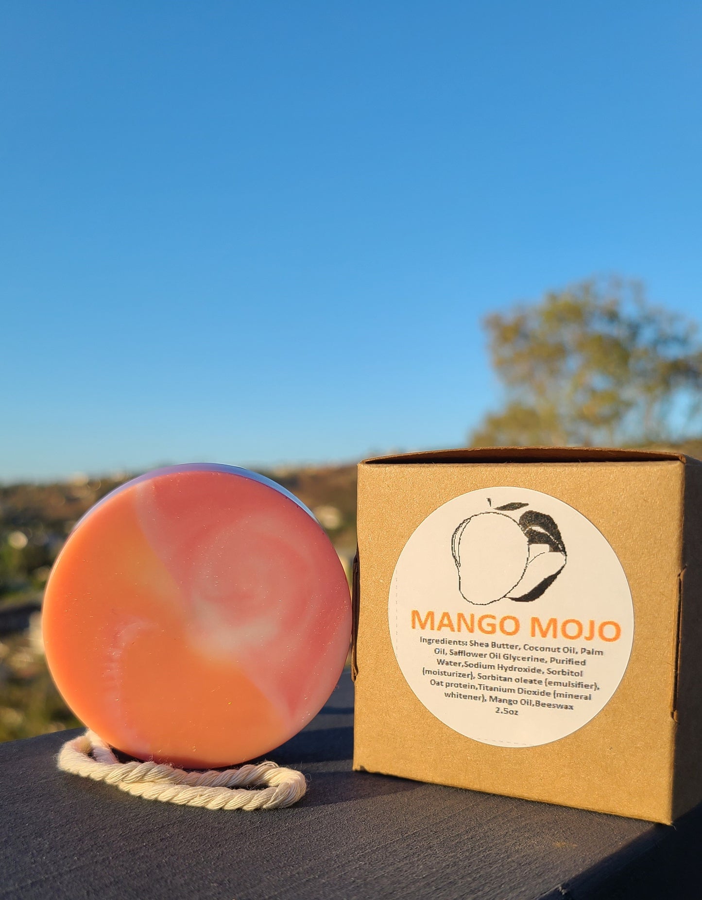 MANGO MOJO